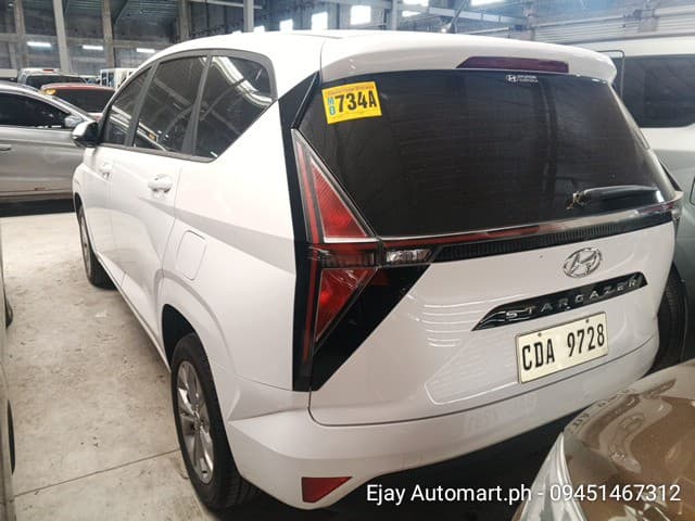 Car gallery image