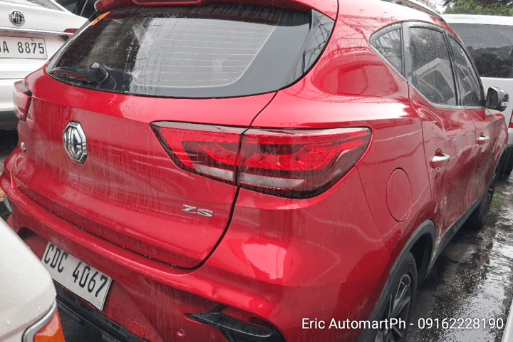 Car gallery image