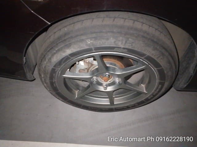 Car gallery image