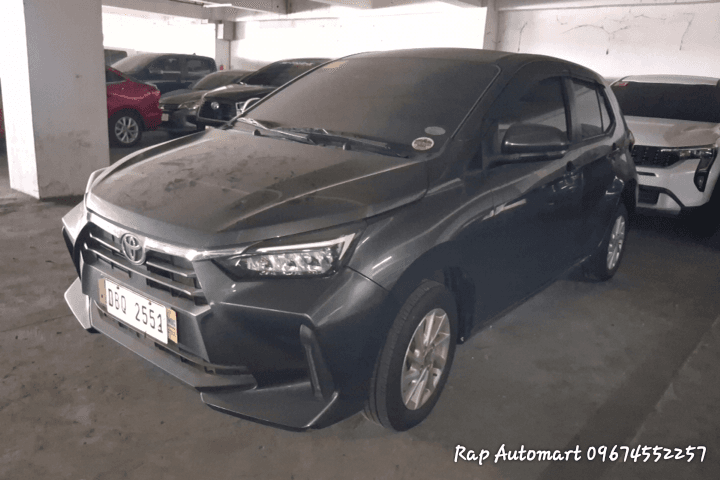 Car gallery image