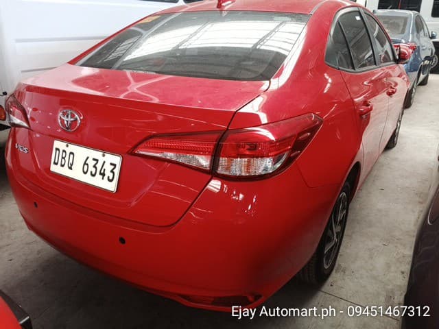 Car gallery image
