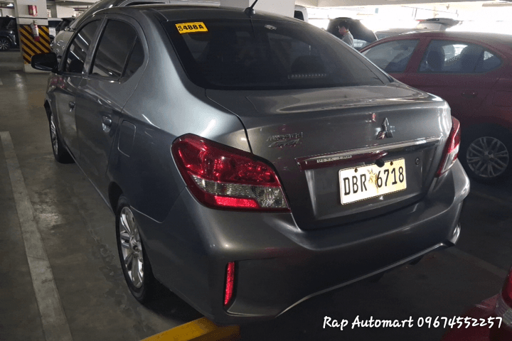 Car gallery image