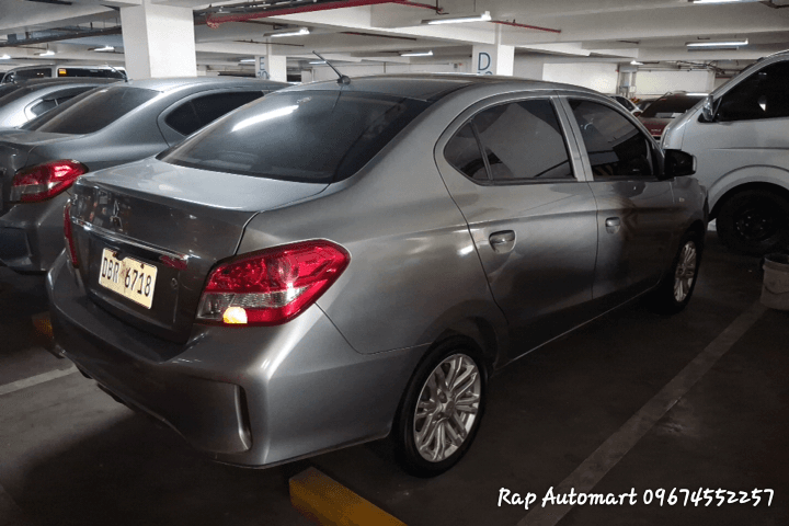 Car gallery image