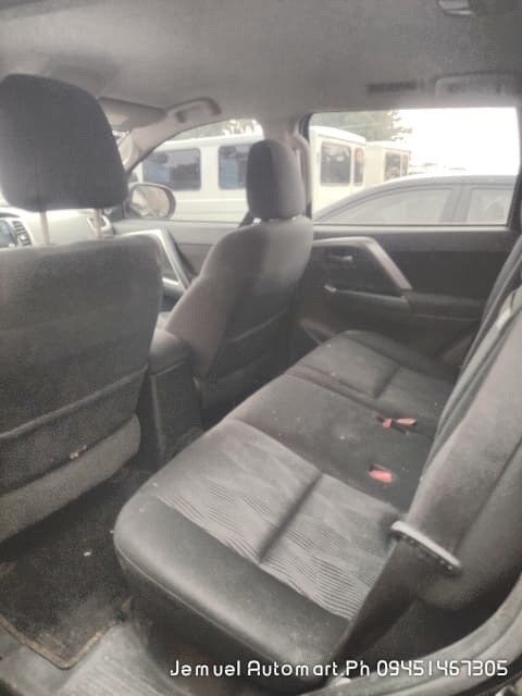Car gallery image