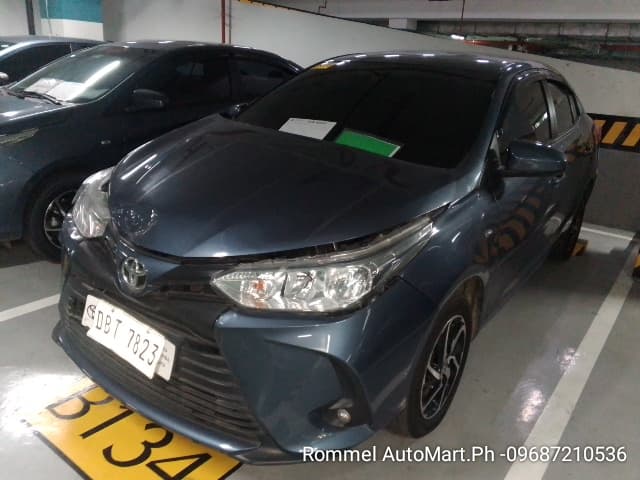 Car gallery image