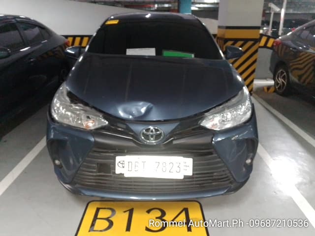 Car gallery image