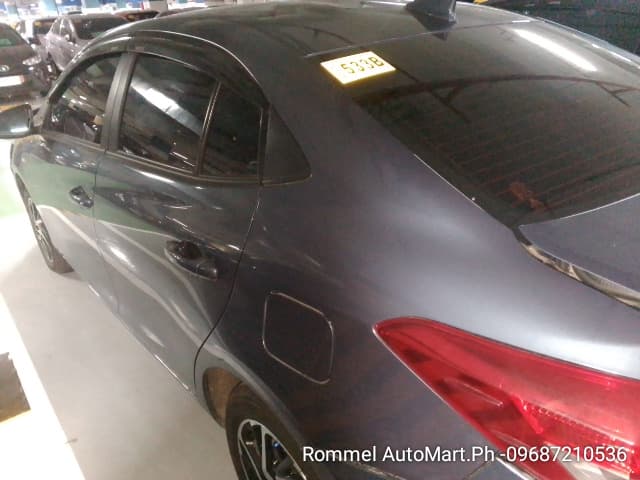 Car gallery image
