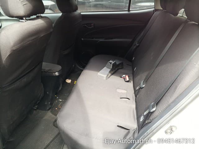 Car gallery image