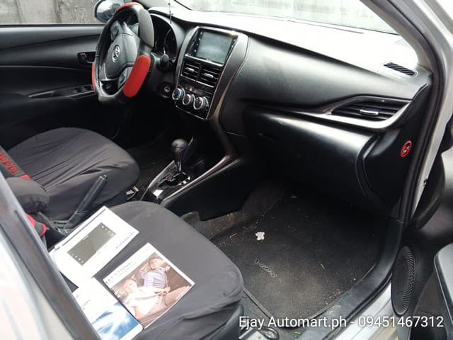 Car gallery image