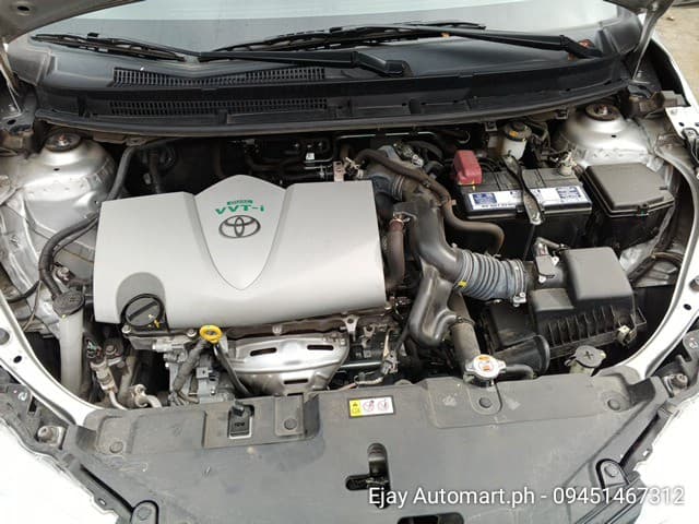 Car gallery image