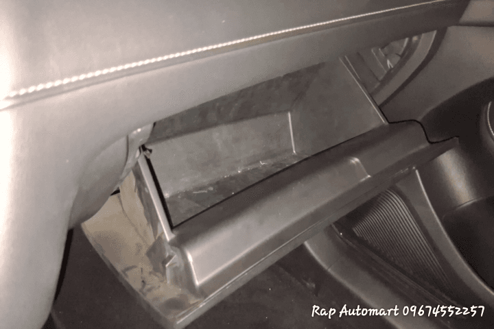 Car gallery image