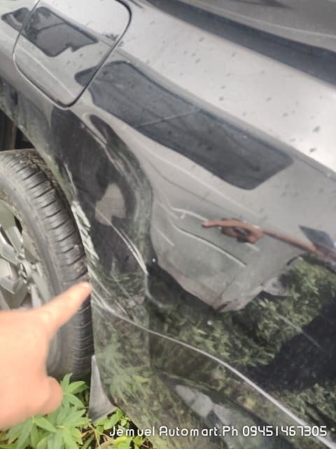 Car gallery image