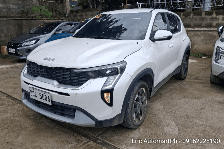Car gallery image