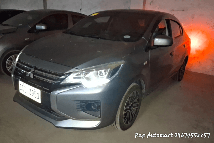 Car gallery image