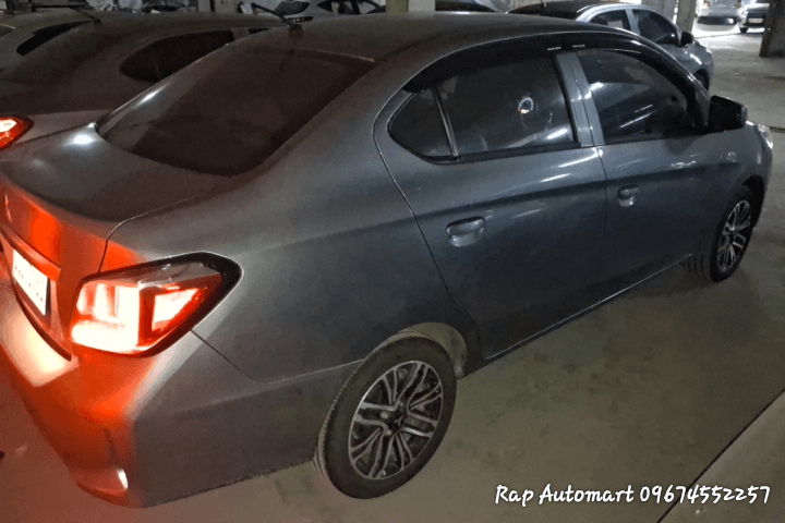 Car gallery image