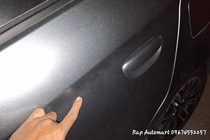 Car gallery image