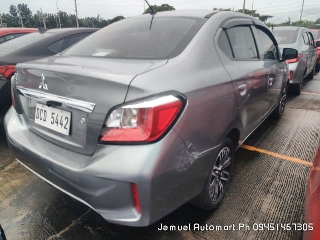 Car gallery image