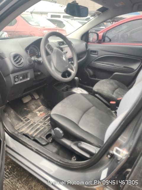 Car gallery image