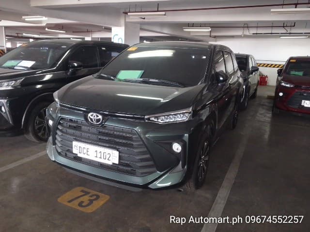 Car gallery image