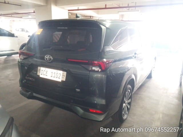 Car gallery image