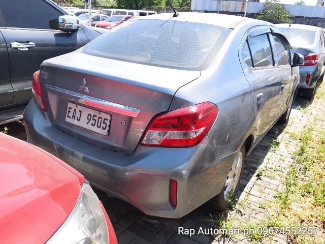 Car gallery image