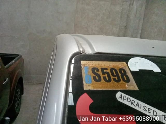Car gallery image