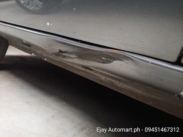 Car gallery image