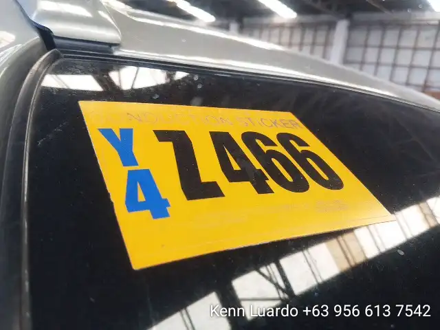 Car gallery image