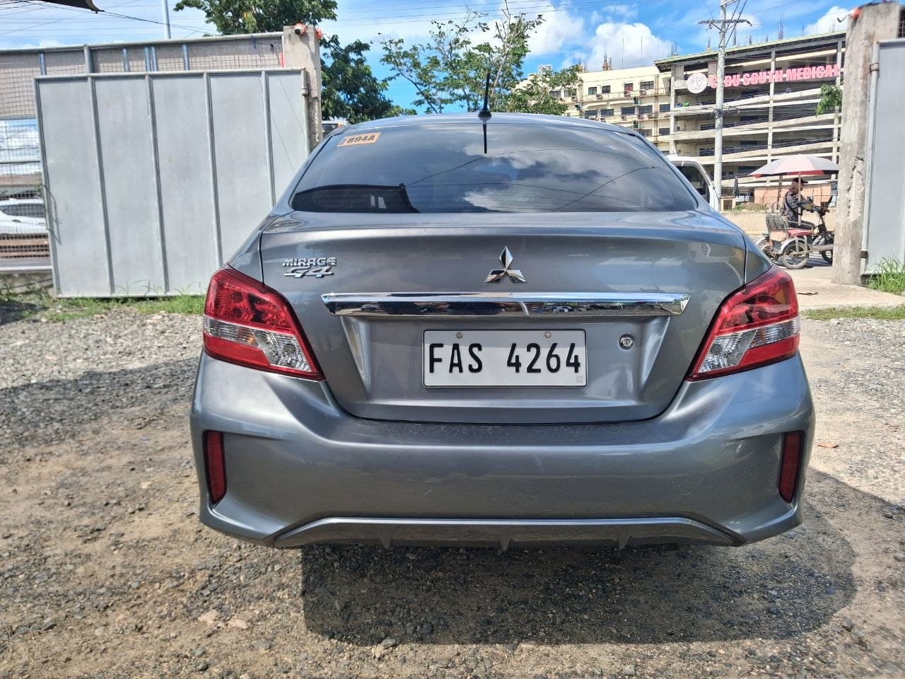 Car gallery image