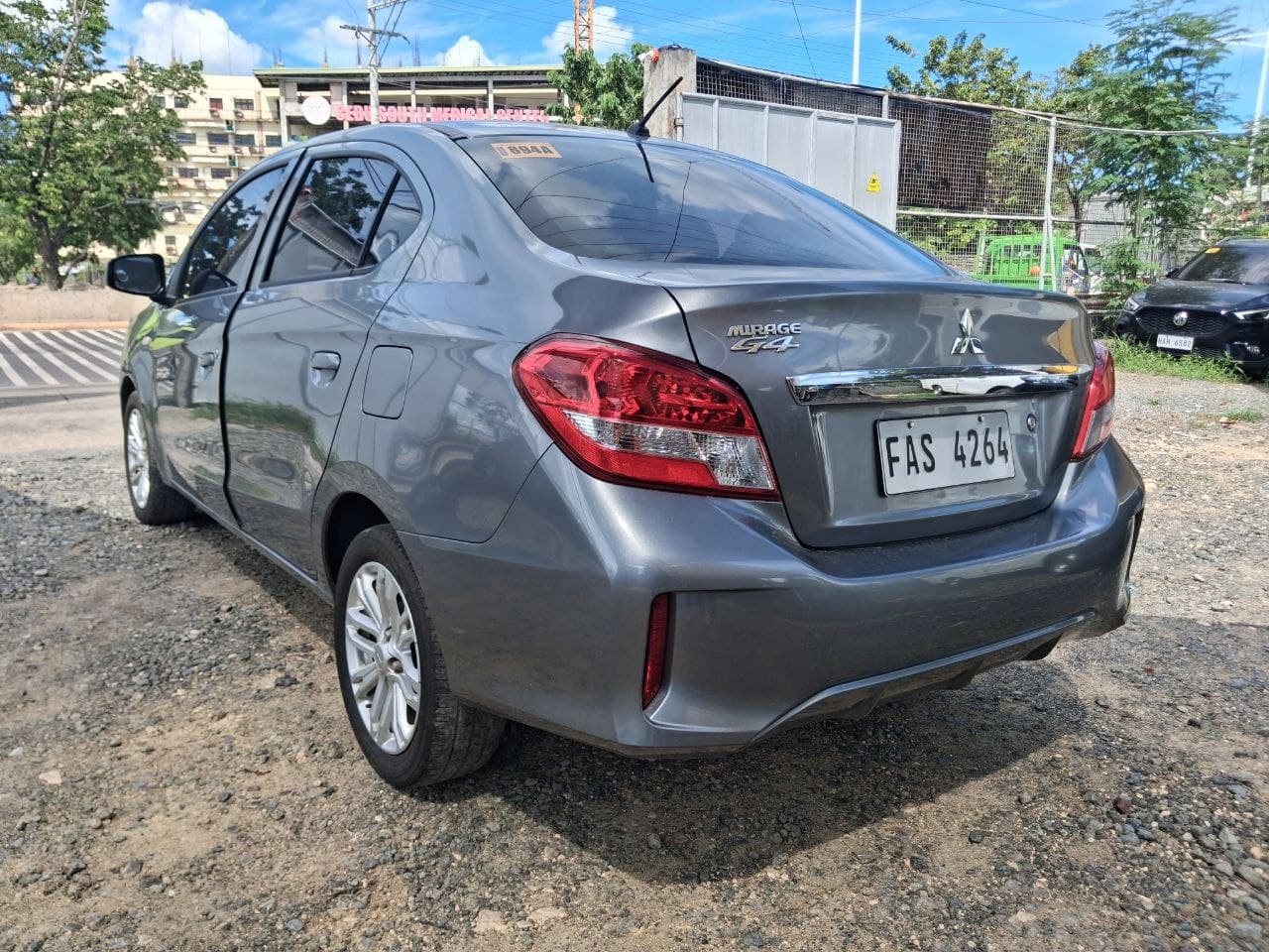 Car gallery image