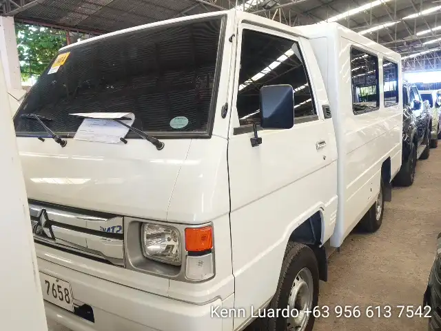 Car gallery image