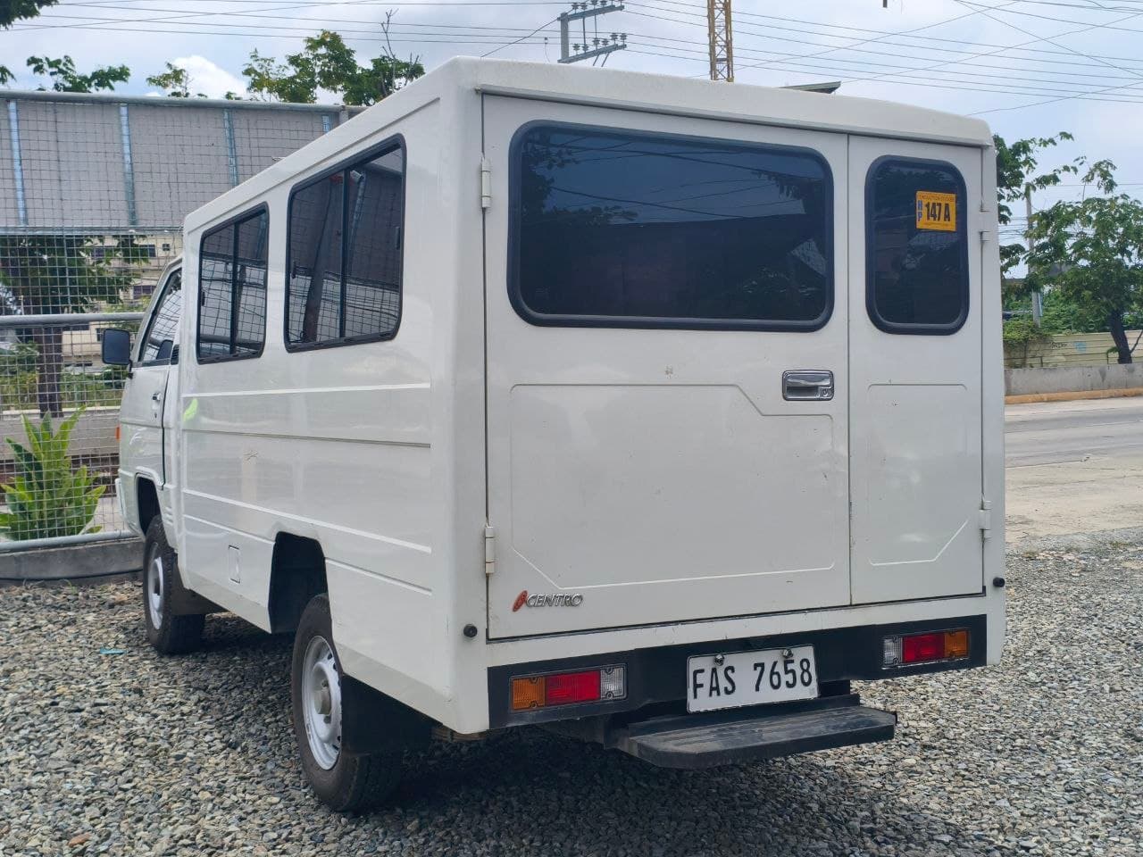 Car gallery image