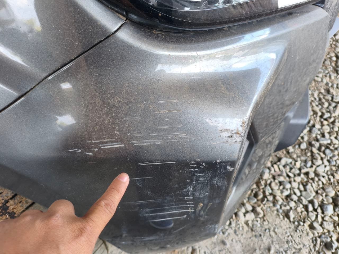 Car gallery image