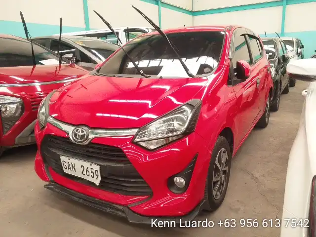 Car gallery image