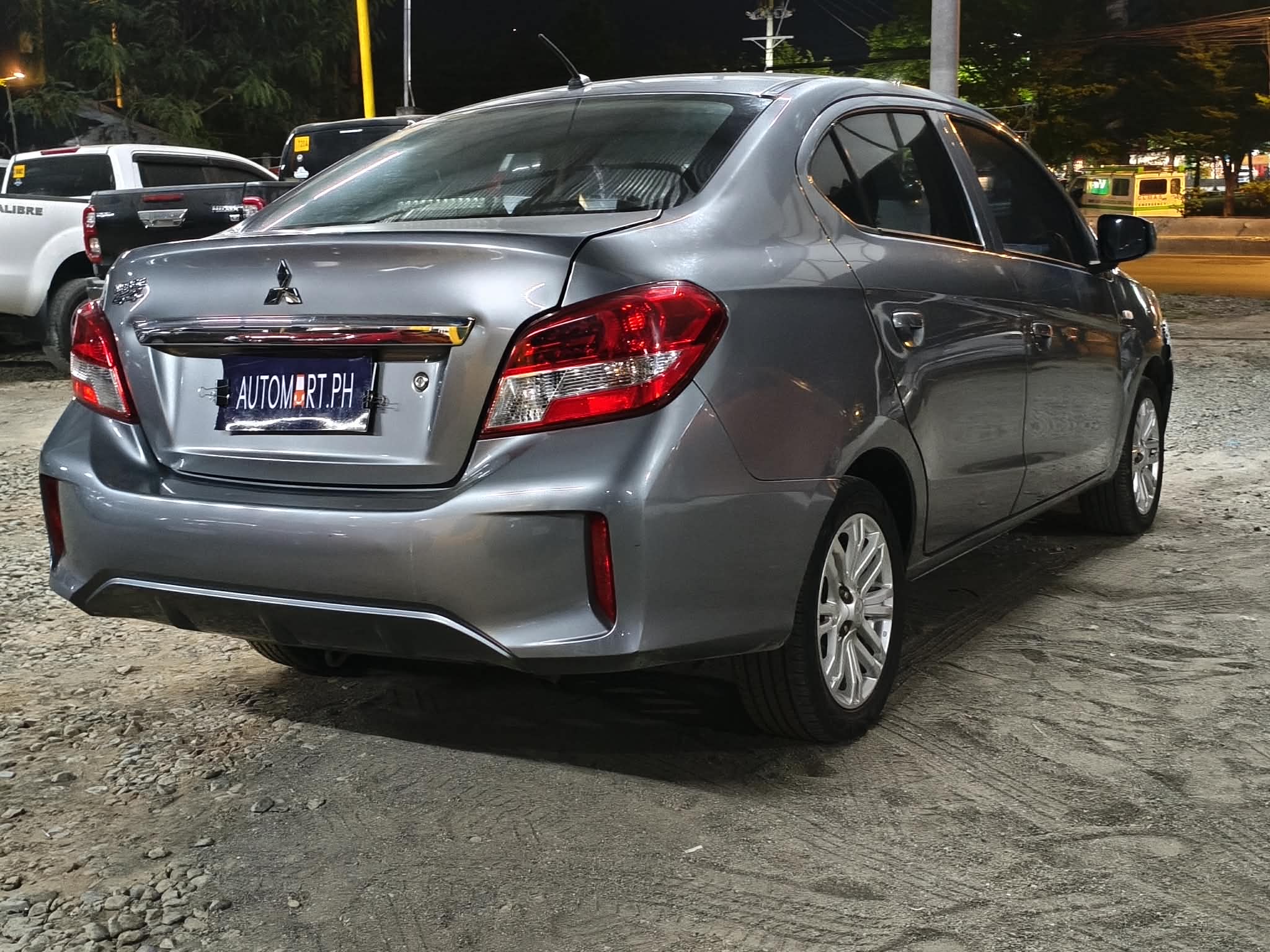 Car gallery image
