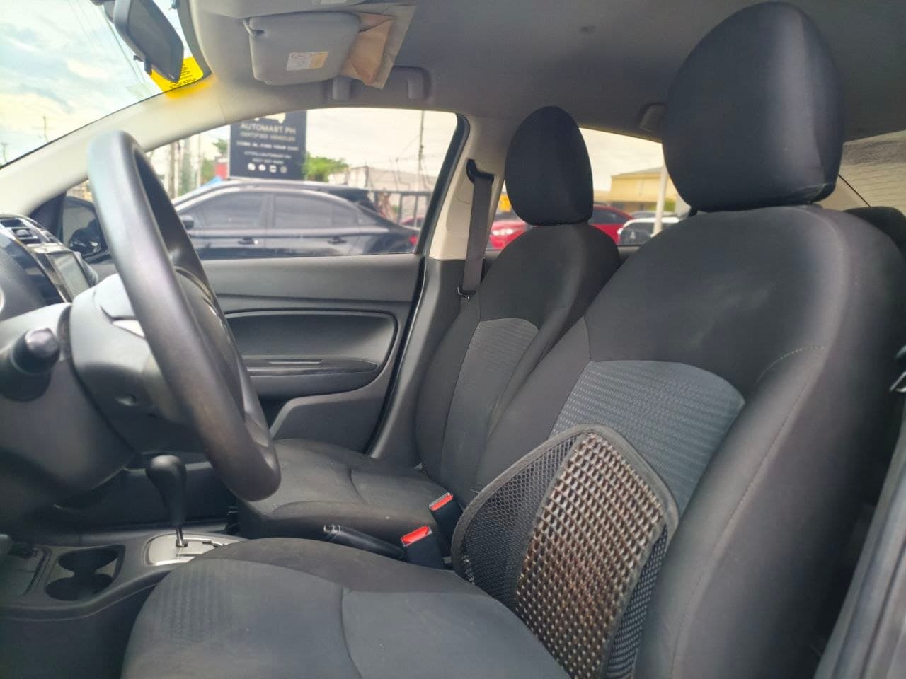 Car gallery image