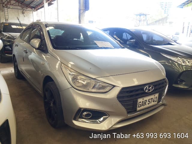 Car gallery image