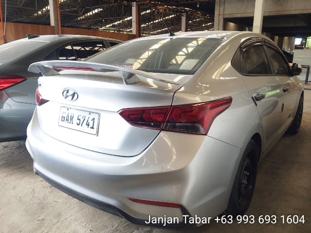 Car gallery image