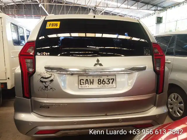 Car gallery image