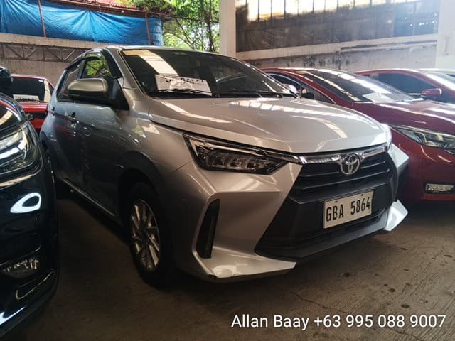 Car gallery image
