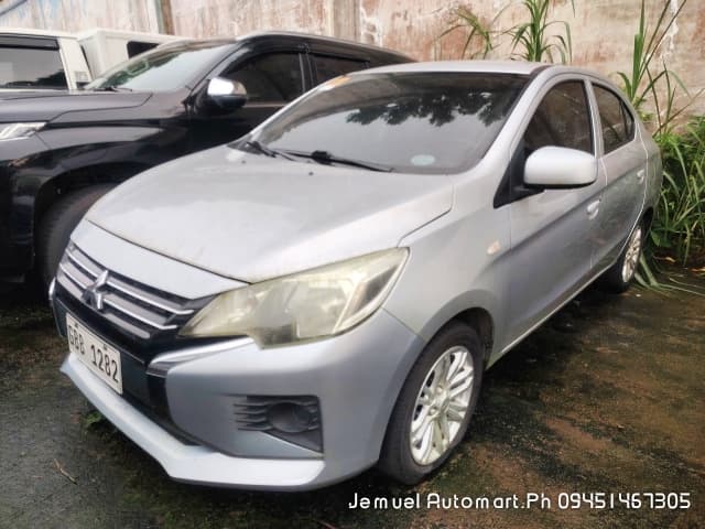 Car gallery image