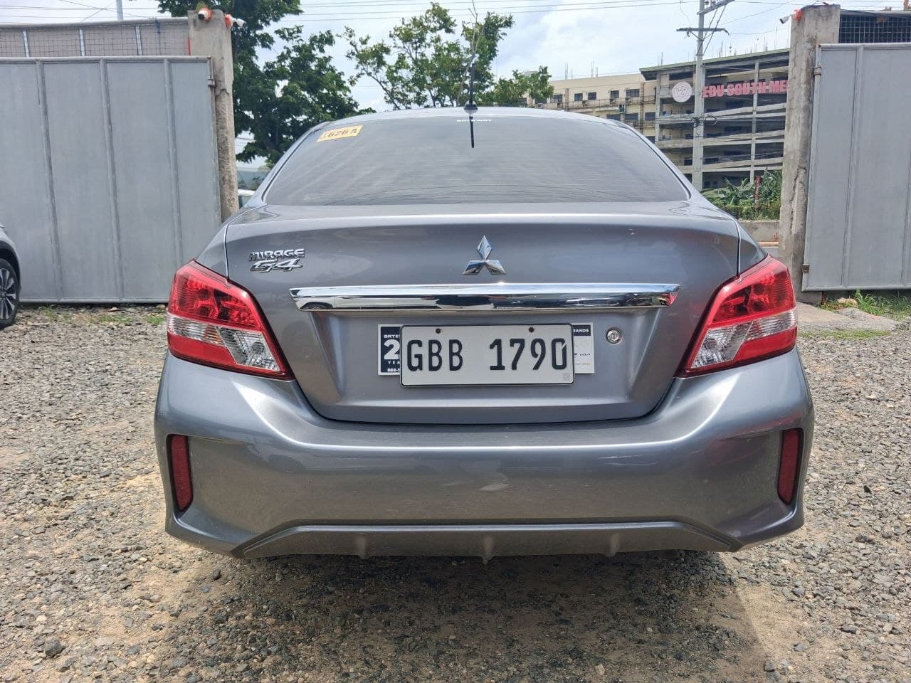 Car gallery image