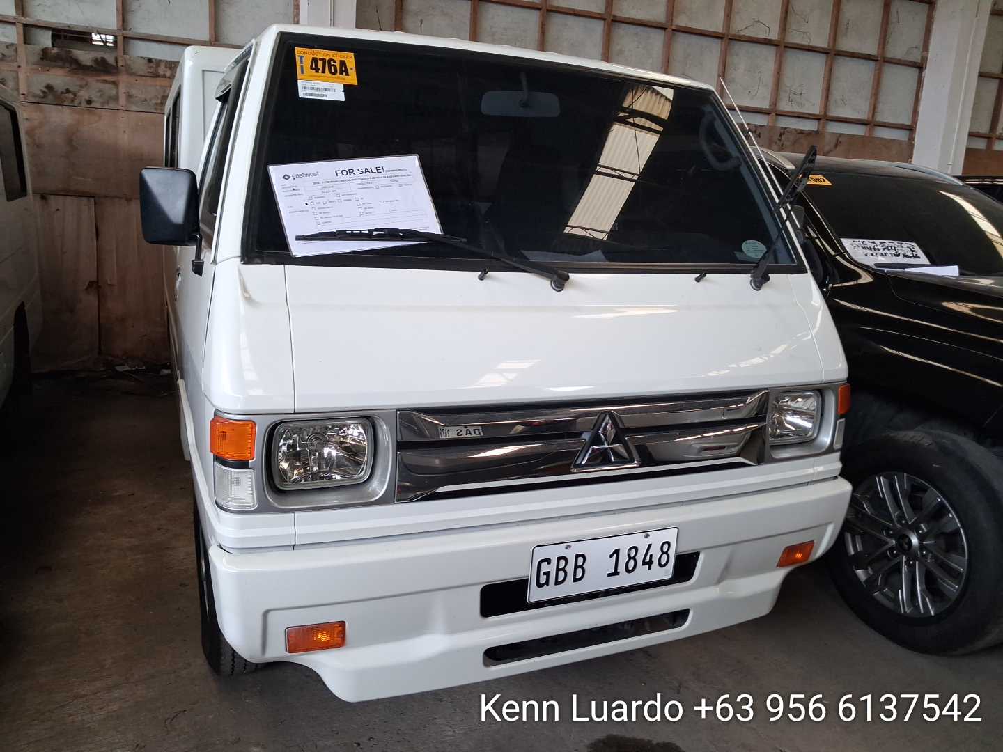 Car gallery image