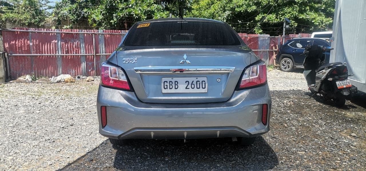 Car gallery image