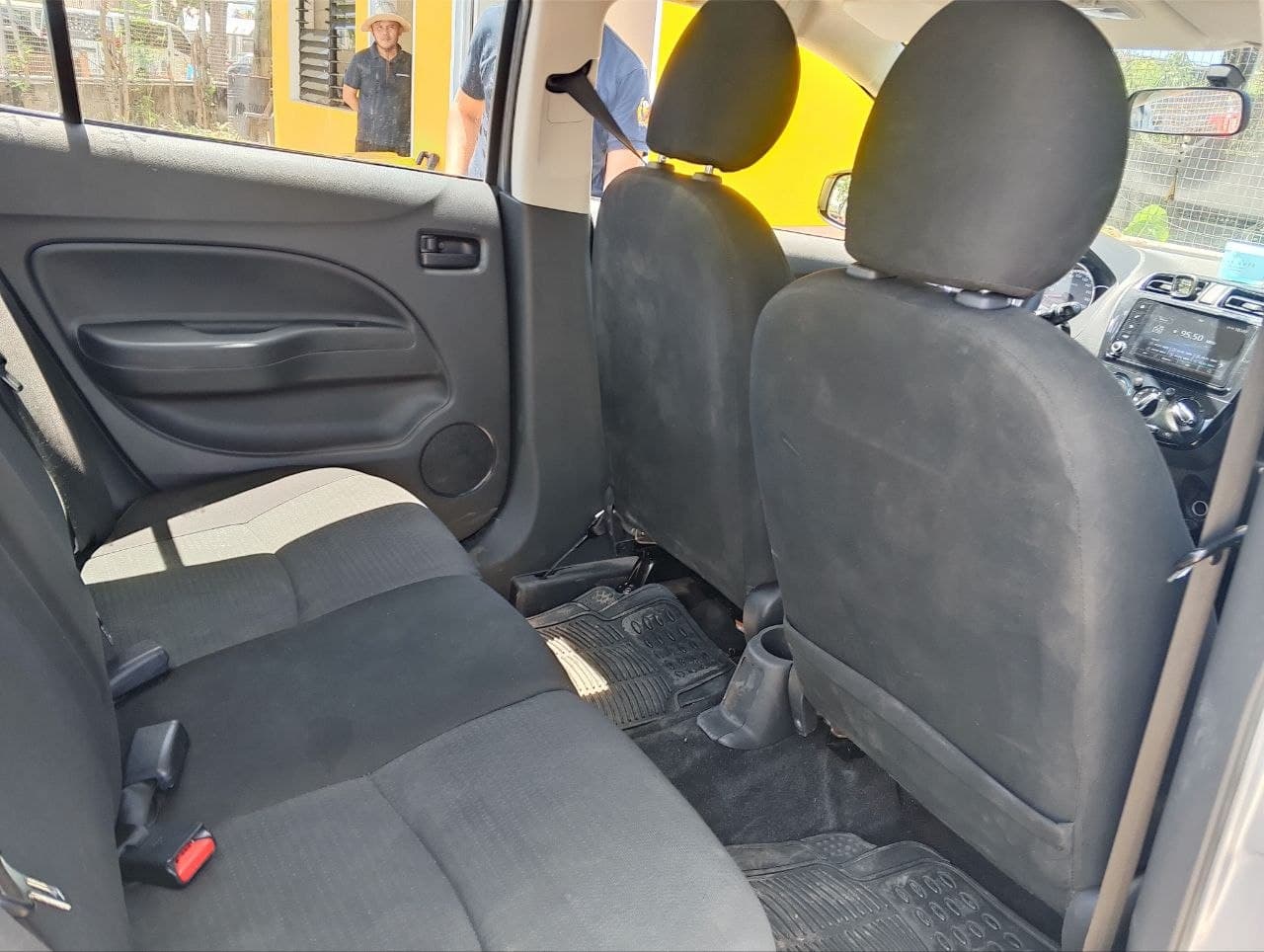 Car gallery image