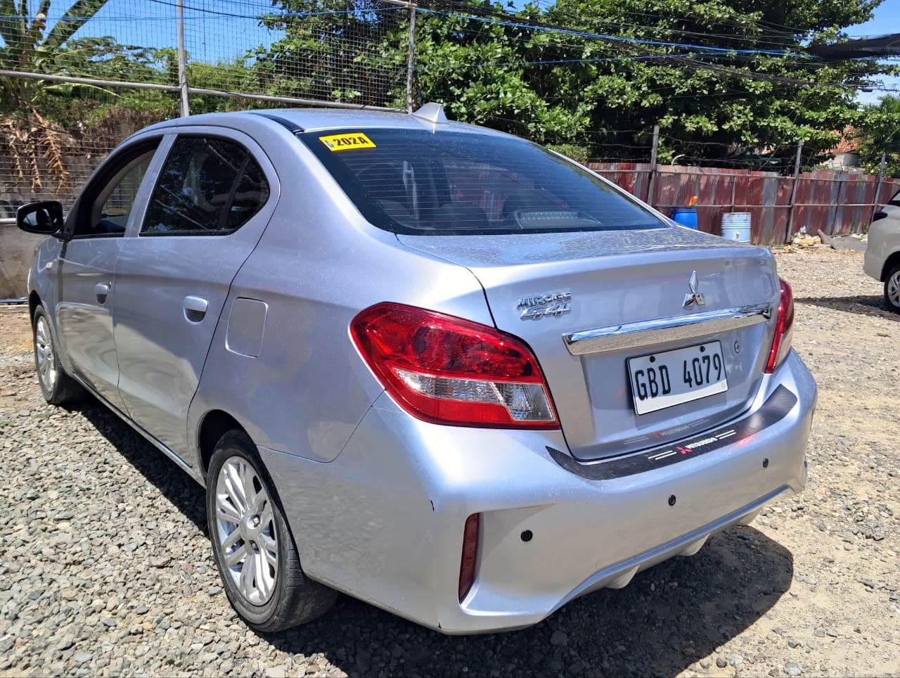 Car gallery image