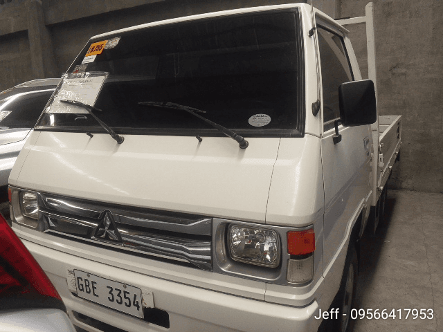 Car gallery image