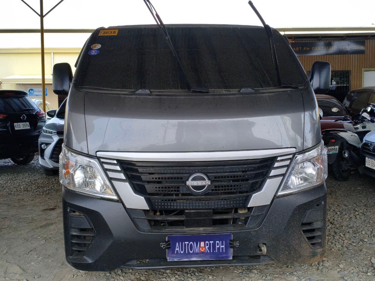Car gallery image