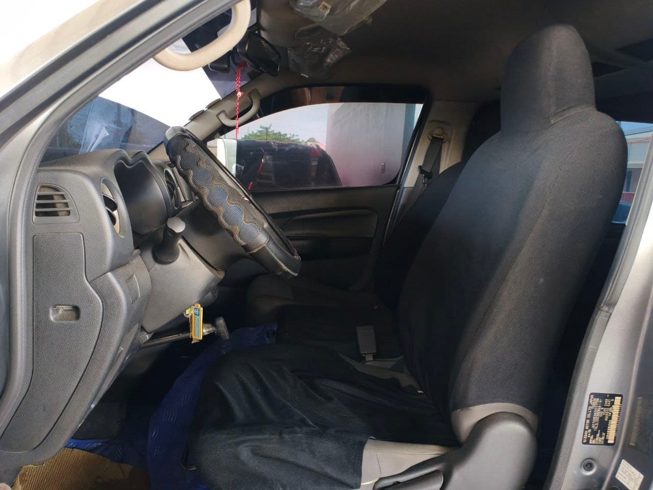 Car gallery image