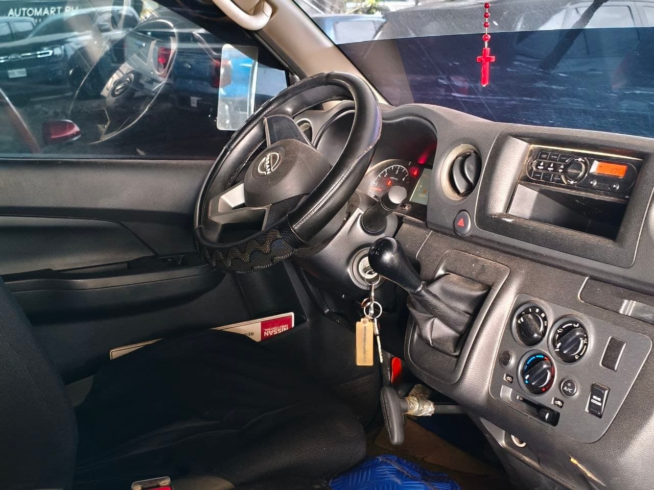 Car gallery image